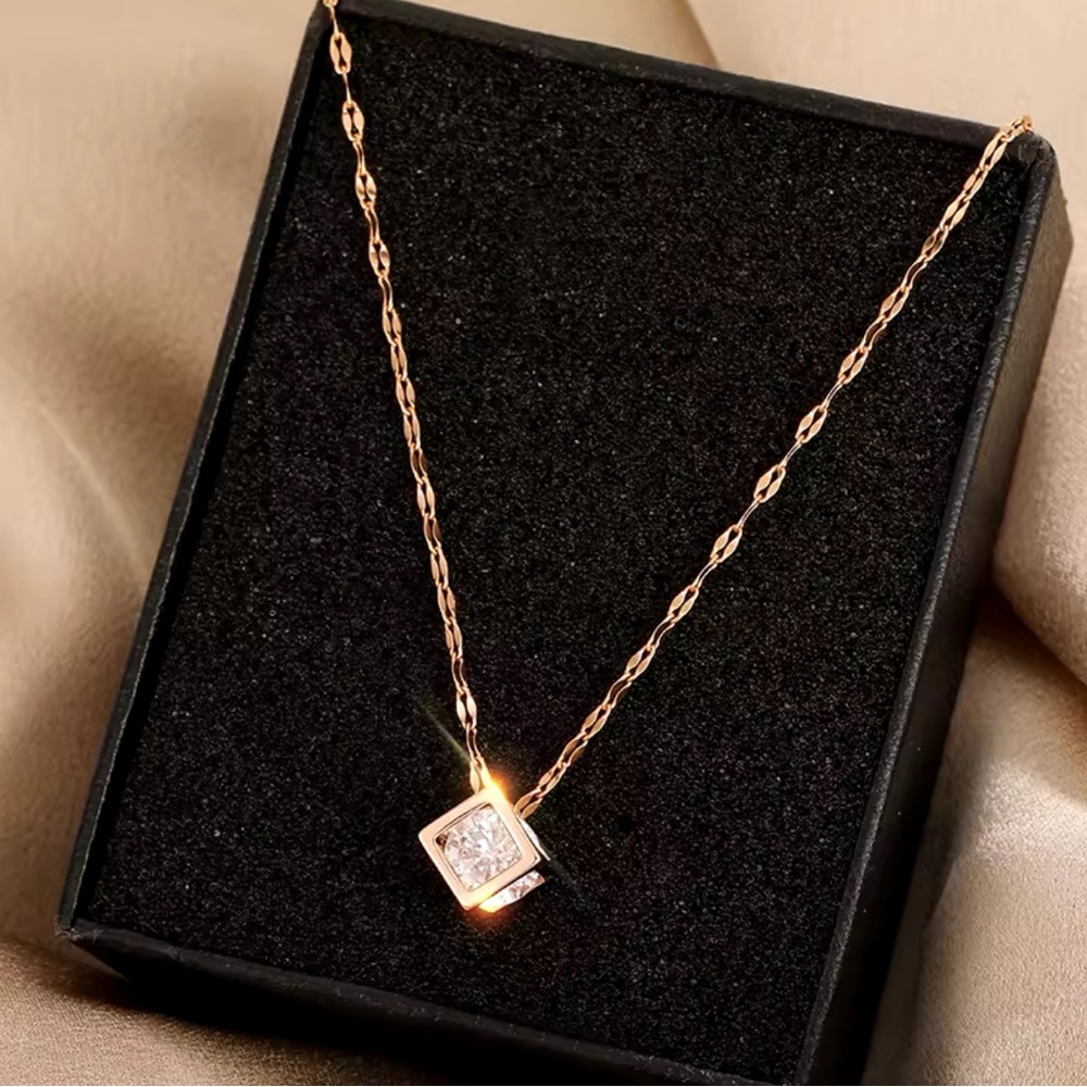 Rose Gold Filled Cube Cubic Zirconia Necklace - Picture 1 of 1